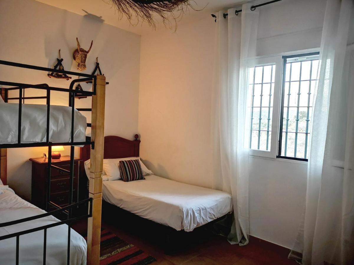منزل الضيف Ríogordo  في Finca Pil - Casa Rural Con Piscina المظهر الخارجي الصورة
