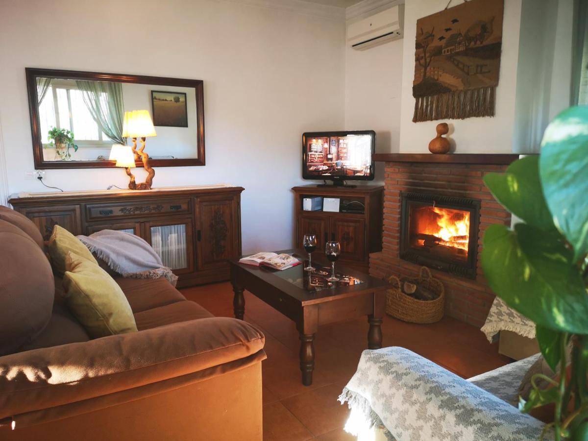 منزل الضيف Ríogordo  في Finca Pil - Casa Rural Con Piscina المظهر الخارجي الصورة
