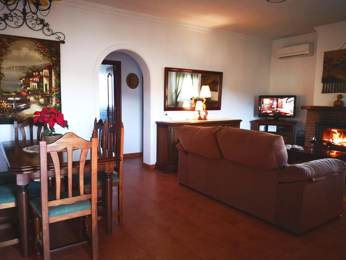 منزل الضيف Ríogordo  في Finca Pil - Casa Rural Con Piscina المظهر الخارجي الصورة