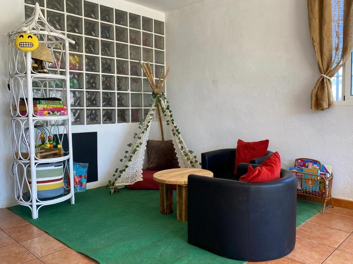 منزل الضيف Ríogordo  في Finca Pil - Casa Rural Con Piscina المظهر الخارجي الصورة